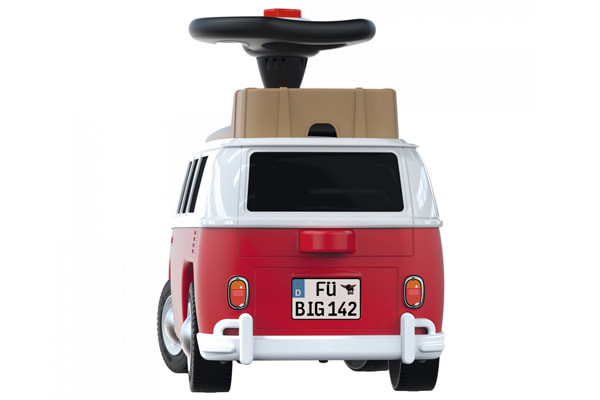 Met fluisterstille wielen