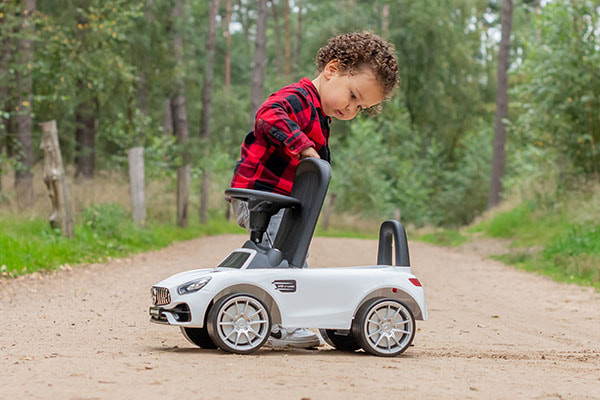 Opbergruimte onder de zitting