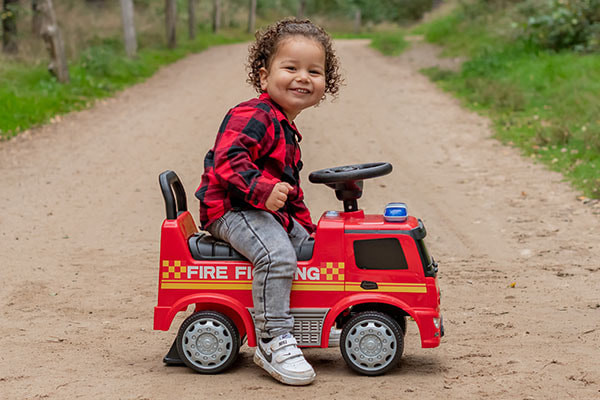 Bora is 2 jaar oud en 98 cm lang