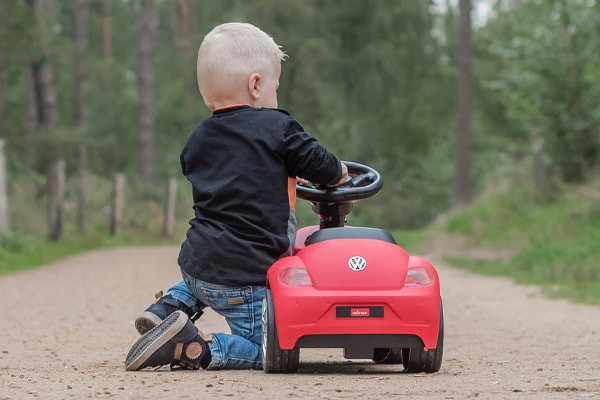 Met werkende claxon.