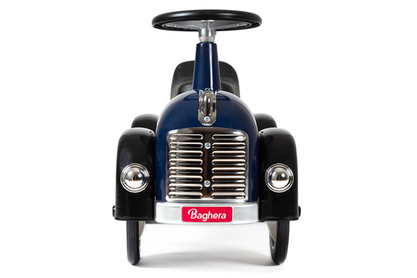 Stoere grill aan de voorkant.