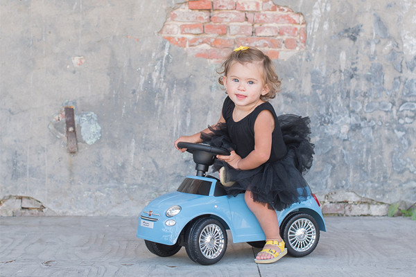 Gina is 1,5 jaar en 77 cm lang.