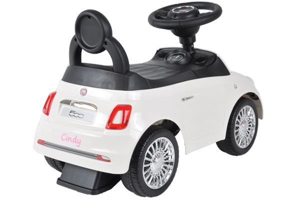 Optioneel: Maak uw auto persoonlijk met deze leuke naamsticker.