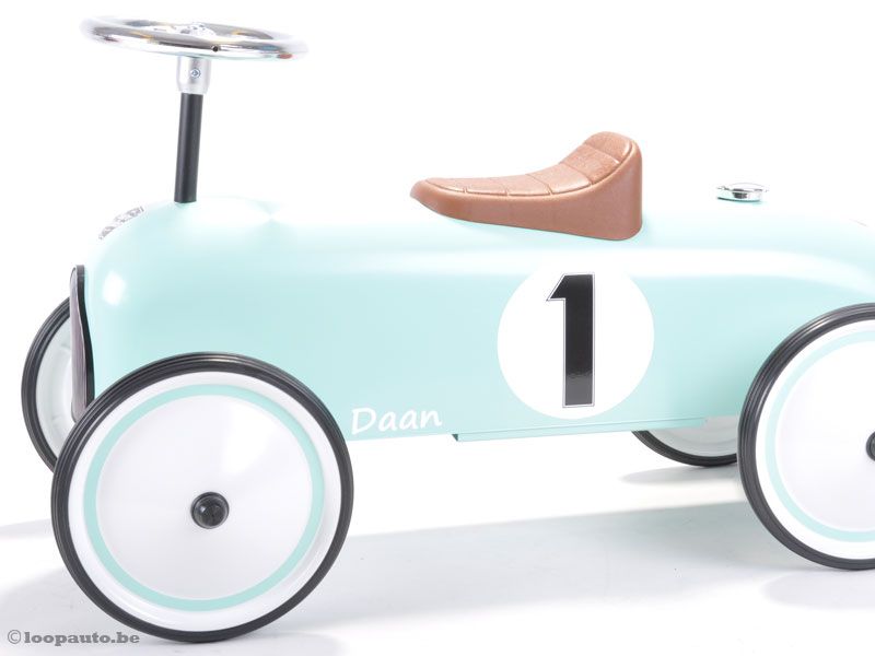 Optioneel: sticker met eigen naam.