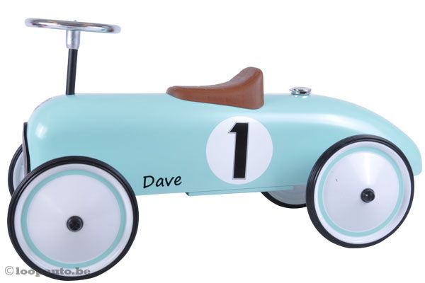 Stickers worden los geleverd zodat u ze zelf kunt op plakken.