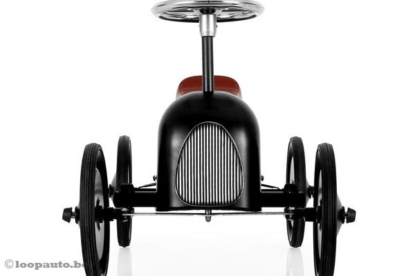 Vervaardigt uit metaal.