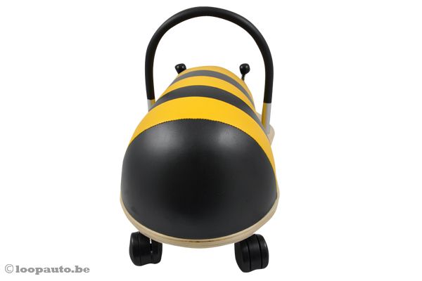 De Bij is met zacht materiaal bekleed.