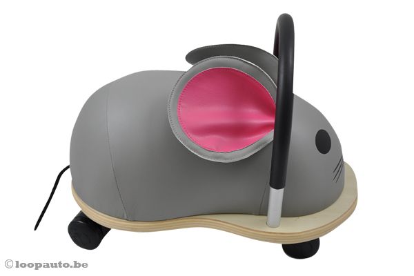 Zwenkwielen voor korte draaicirkel.